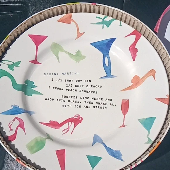 Rosanna Salad Plates NEVER TOO MANY SHOES Set of 4 In Original Box 8 Inch - Picture 2 of 9